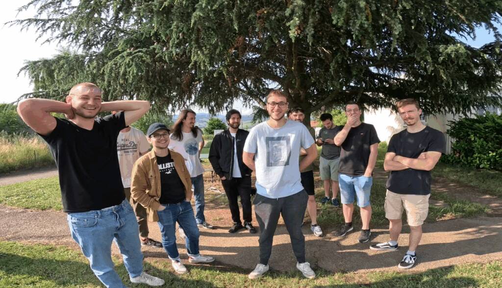 groupe d'amis pour EVG et saut en parachute